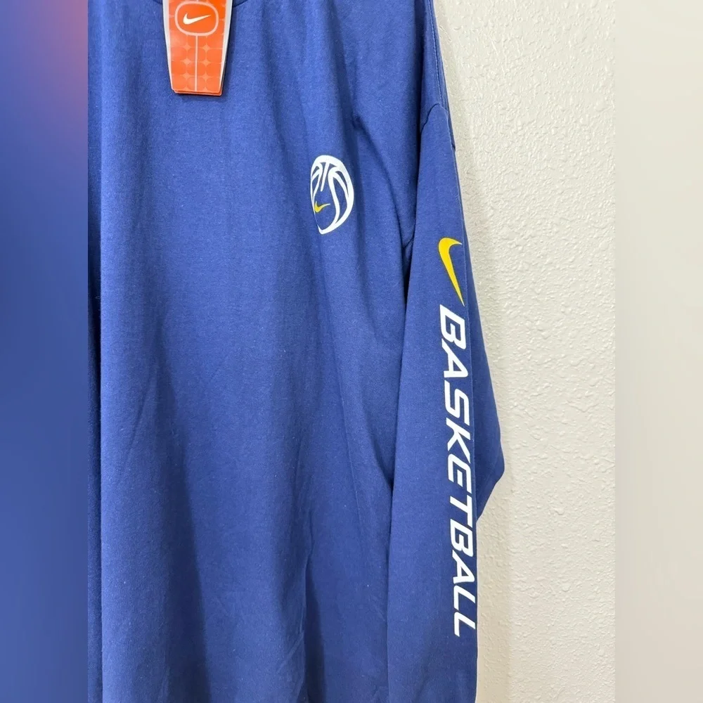 Vintage Nike Basketball Long sleeve Size XL NWT Navy Blue